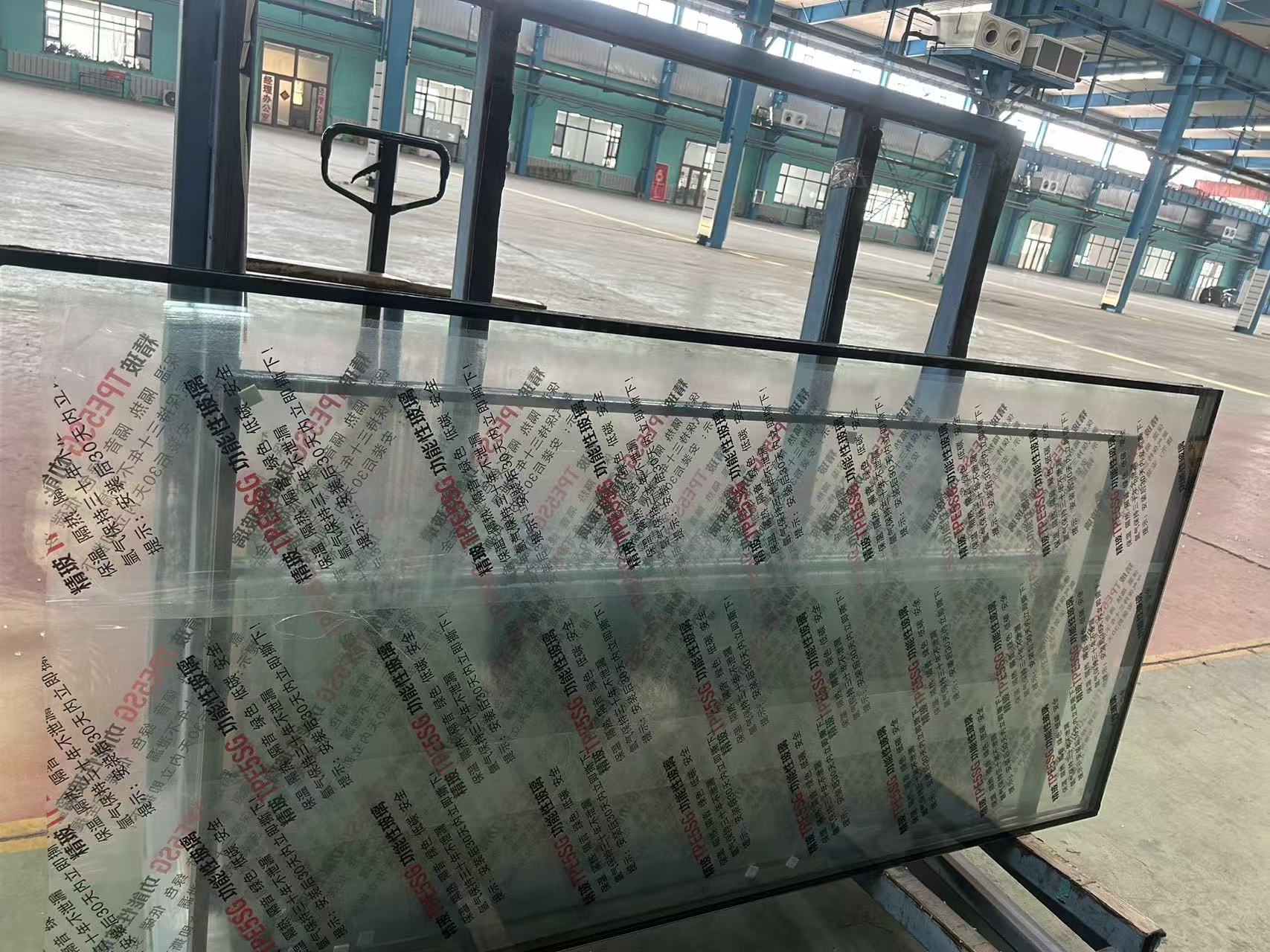 亳州市玻璃源头工厂夹胶玻璃 - 方案